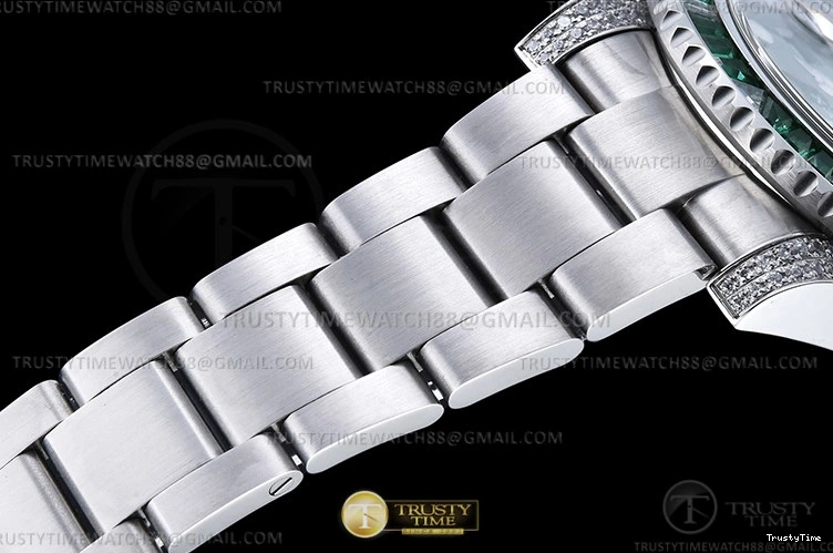 0328 Elegant Submariner 116610LV 904L Dia SS SS Grn Noob A 1080